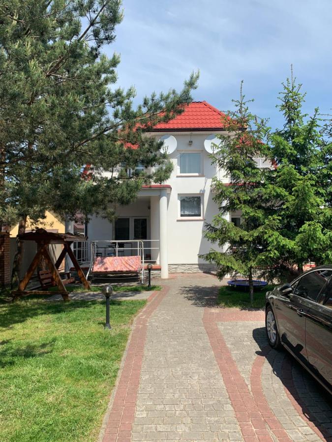 Комфортабельный Коттедж Bed & Breakfast Svityaz' Exterior photo